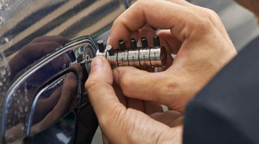 Professional residential roofers in Stuart, OK